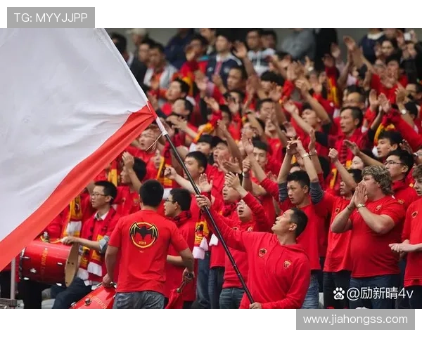 国足新星闪耀赛场助力球队逆转取胜点燃全国球迷激情 国足新星闪耀赛场助力球队逆转取胜点燃全国球迷激情