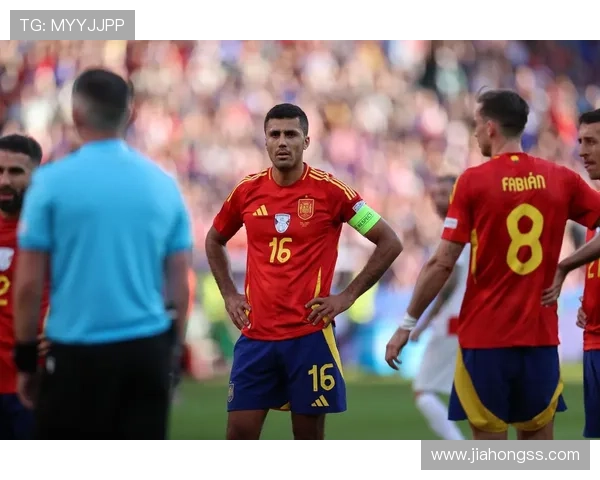 欧洲豪门鏖战再起新星闪耀绿茵场各大联赛争冠形势愈发激烈