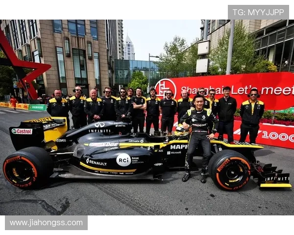 F1赛场风云再起各车队鏖战新赛季冠军争夺战火全面升温之际再度