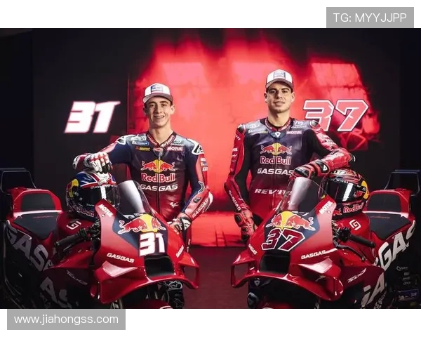 MotoGP赛季回顾:冠军争夺激烈 车手表现引发热议 MotoGP赛季回顾:冠军争夺激烈 车手表现引发热议