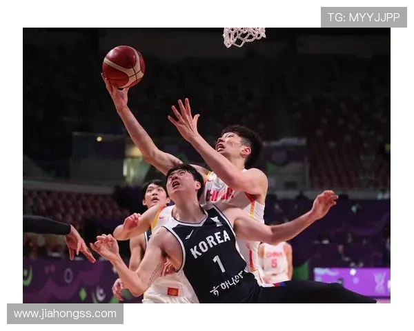 中国男篮全力备战亚洲杯 新阵容挑战强敌 展现团队协作精神 中国男篮全力备战亚洲杯 新阵容挑战强敌 展现团队协作精神