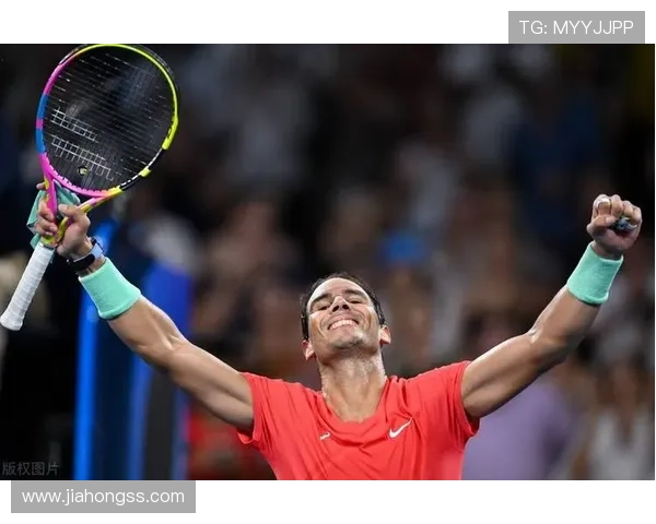 世界网球锦标赛再掀高潮,纳达尔与德约科维奇激烈对决 世界网球锦标赛再掀高潮,纳达尔与德约科维奇激烈对决