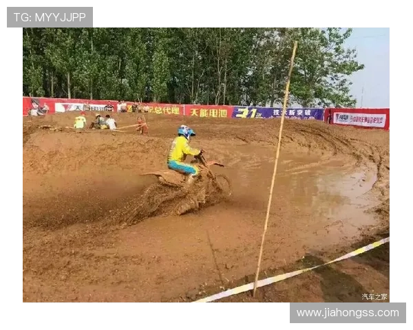 摩托车大奖赛新赛季前瞻:顶尖车手动态与技术革新揭晓 摩托车大奖赛新赛季前瞻:顶尖车手动态与技术革新揭晓