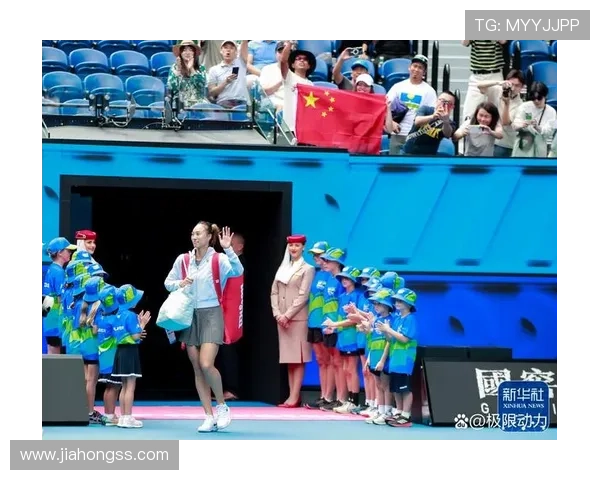 网球赛季激战正酣 世界顶级选手纷纷亮相争夺年度荣誉